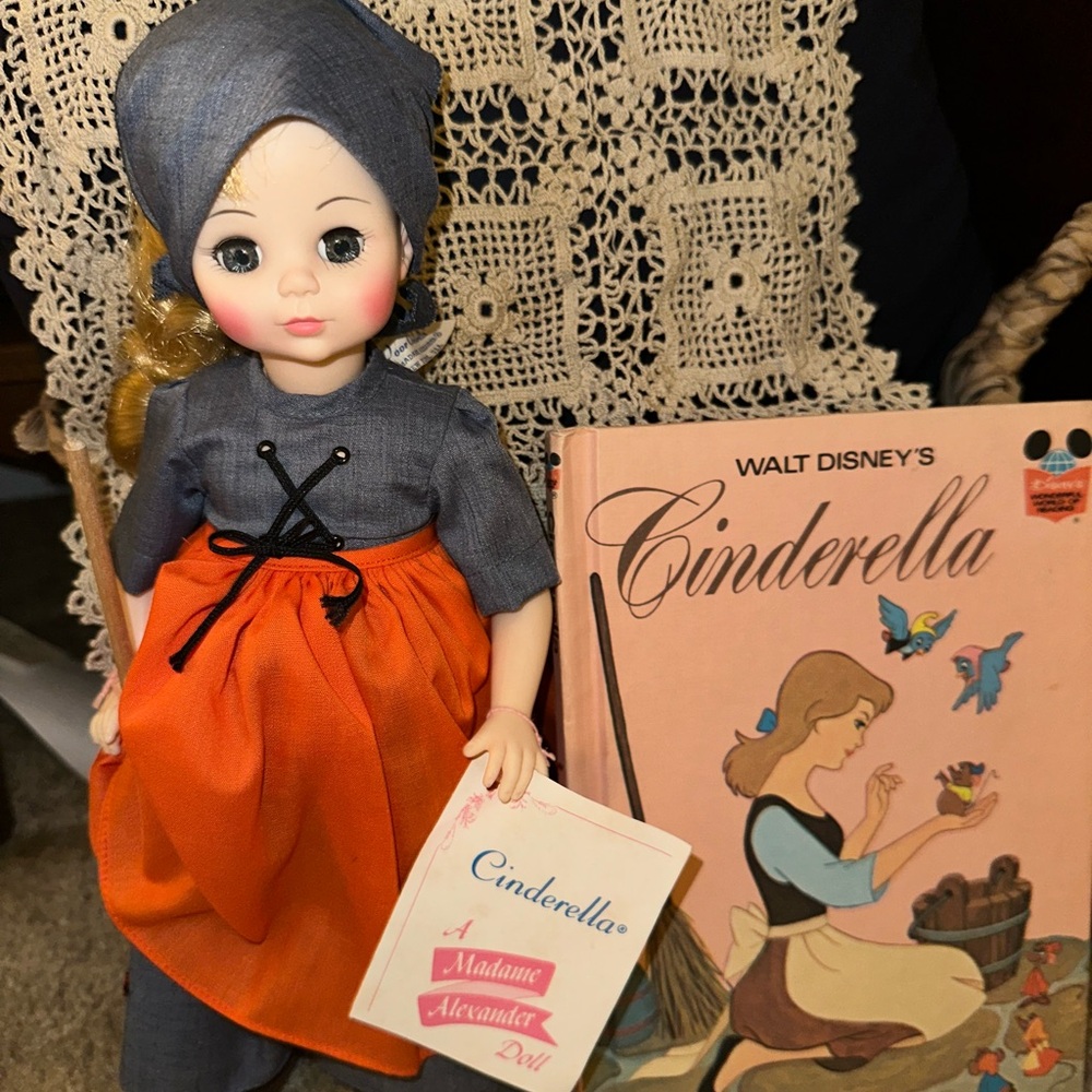 Madame Alexander  Poor Cinderella Doll with vintage 1974 book